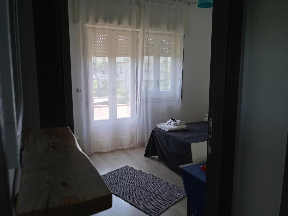 Idria B&B บาร์เชลโลนา-ปอซโซ ดี กอตโต ภายนอก รูปภาพ