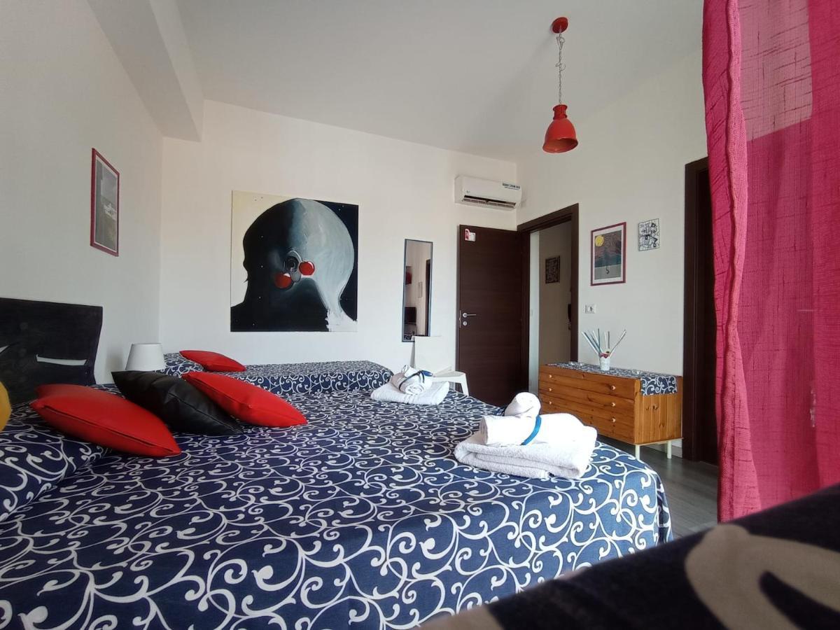 Idria B&B บาร์เชลโลนา-ปอซโซ ดี กอตโต ภายนอก รูปภาพ