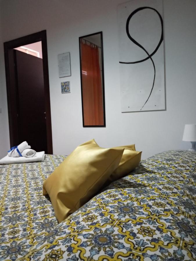Idria B&B บาร์เชลโลนา-ปอซโซ ดี กอตโต ภายนอก รูปภาพ