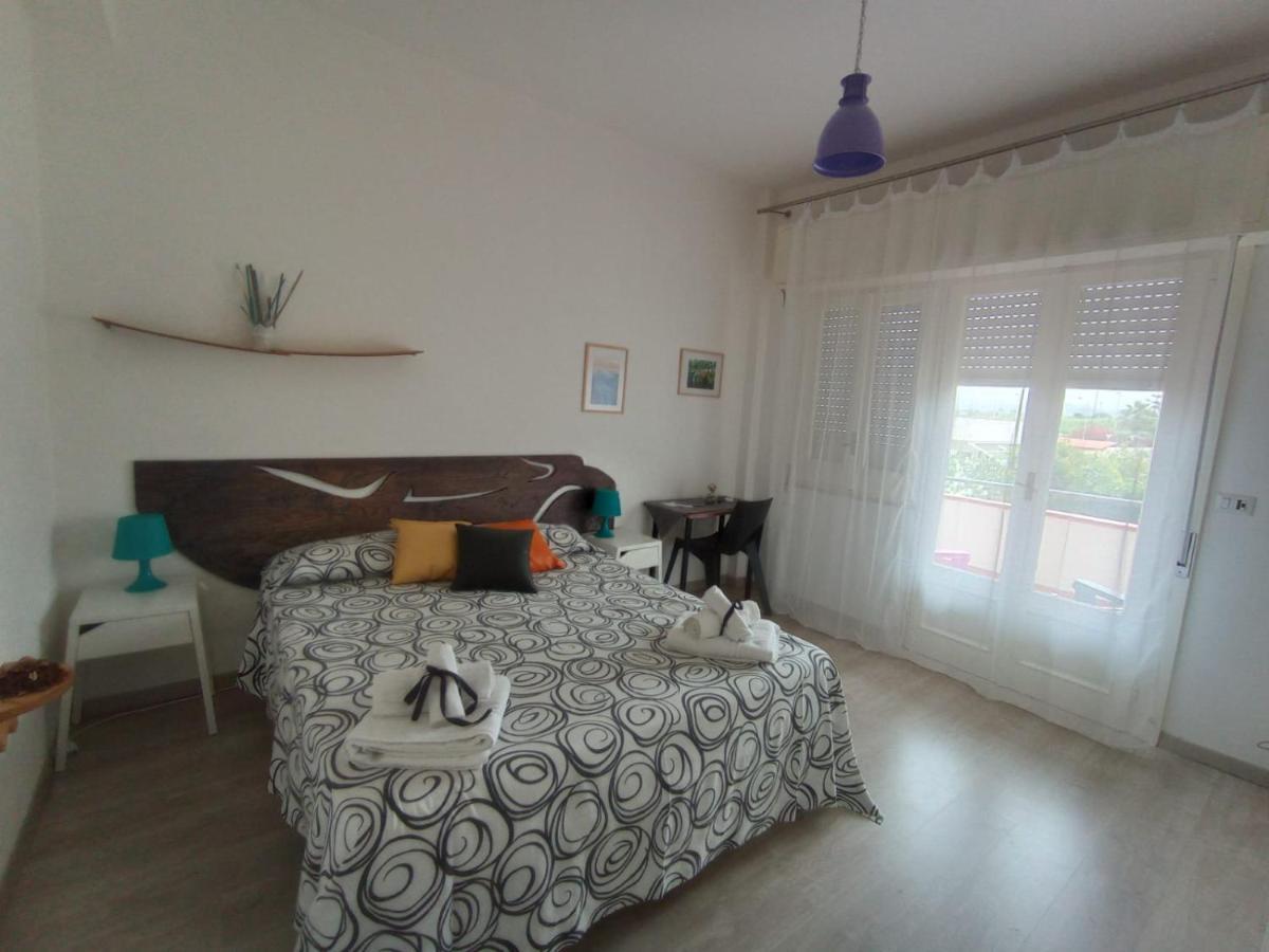 Idria B&B บาร์เชลโลนา-ปอซโซ ดี กอตโต ภายนอก รูปภาพ