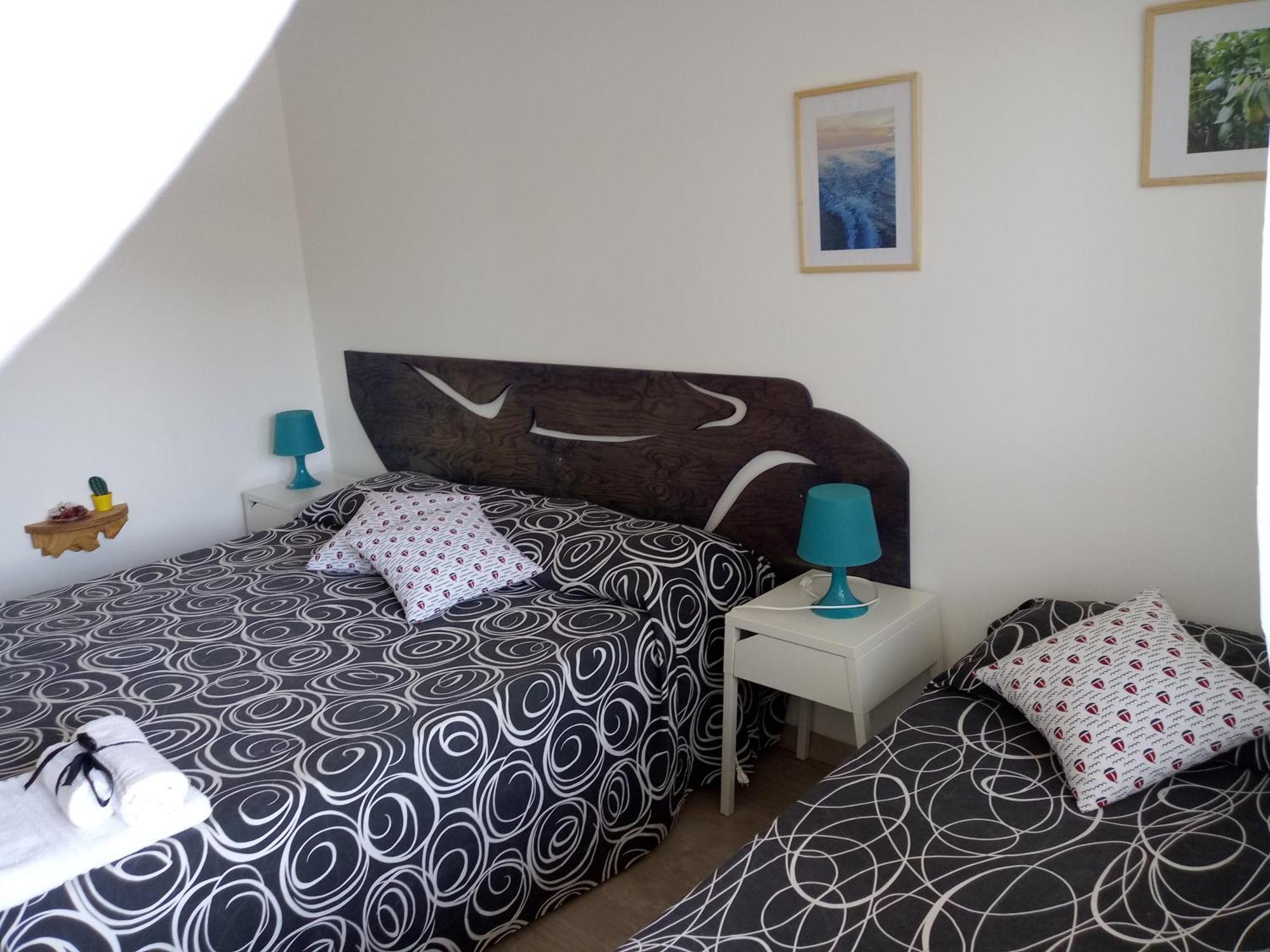 Idria B&B บาร์เชลโลนา-ปอซโซ ดี กอตโต ห้อง รูปภาพ