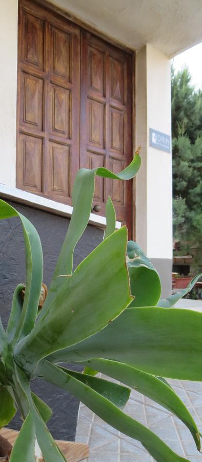 Idria B&B บาร์เชลโลนา-ปอซโซ ดี กอตโต ภายนอก รูปภาพ